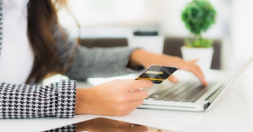 Control Hisenda s targetes de credit. Llado Grup